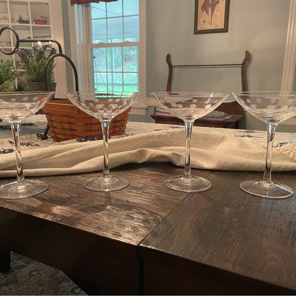 Pampered Chef Polka Dot Martini Glasses(4)